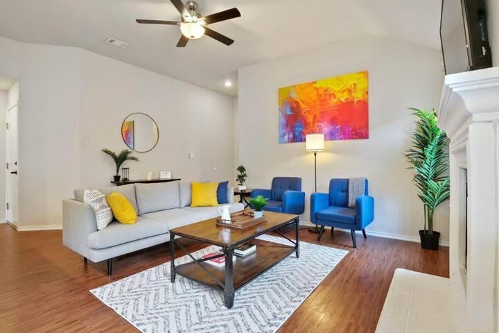Image of Cozy Getaway Minutes from Austin!