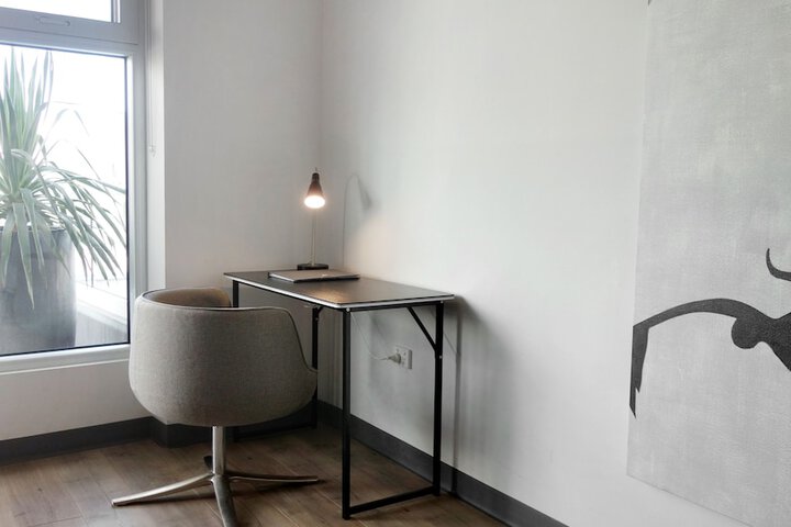 Room 10 of 158