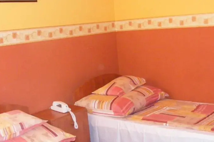 HOTEL PELIKAN