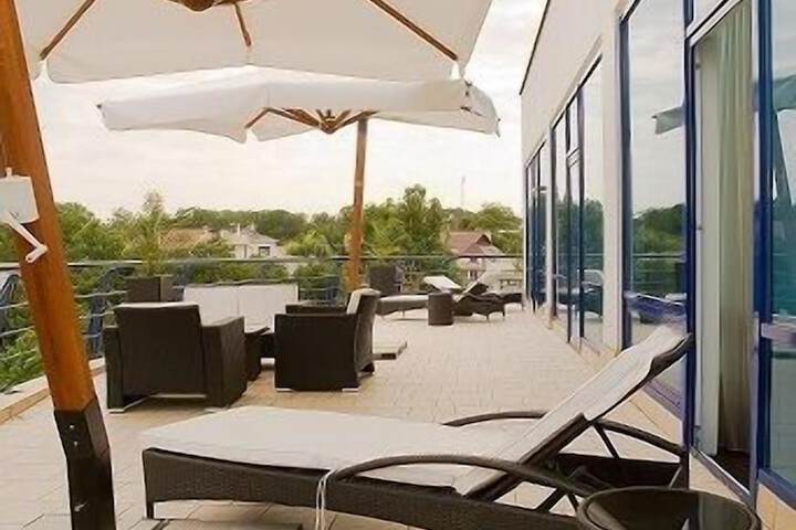 Terrace/Patio 35 of 74