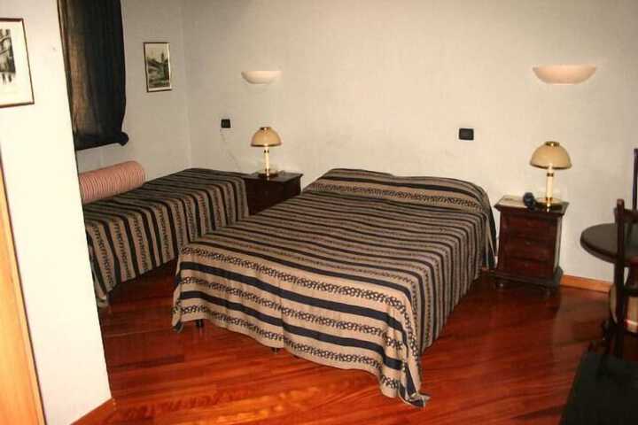 Room 13 of 54