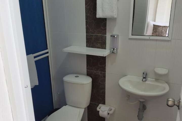Room 20 of 32