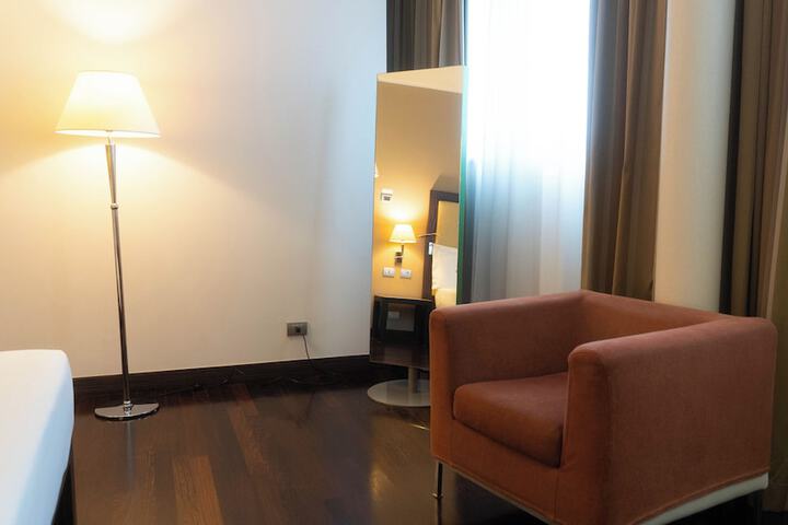 Room 41 of 132