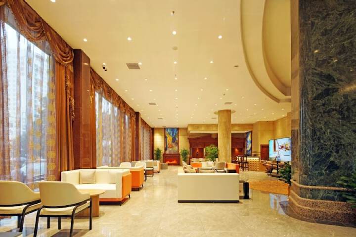 Hotel Interior 4 of 22