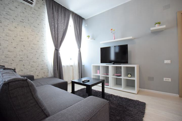 Room 93 of 139