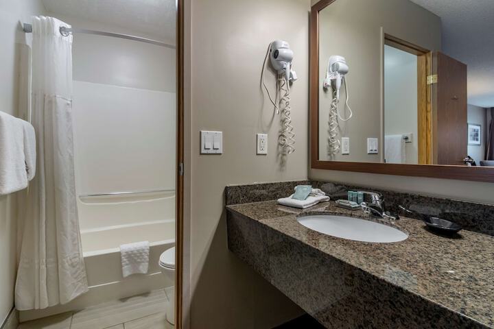 Clean Restrooms