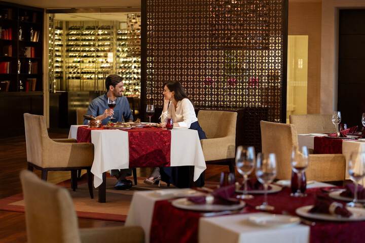 Dining 93 of 128