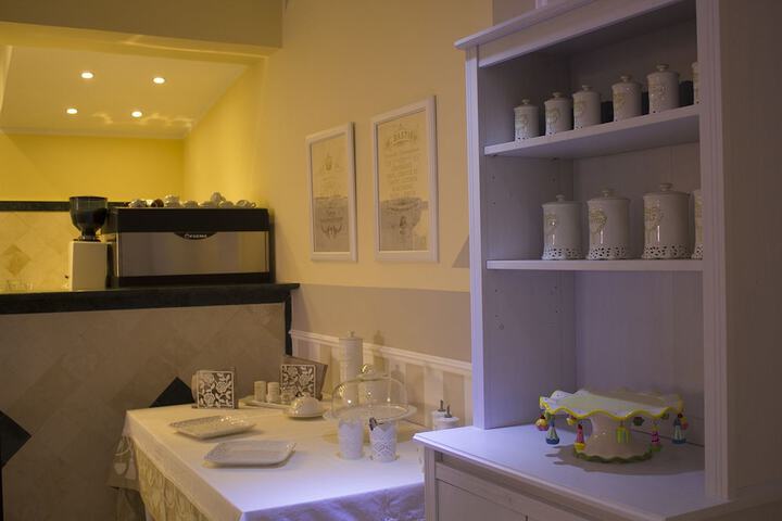 Dining 59 of 81