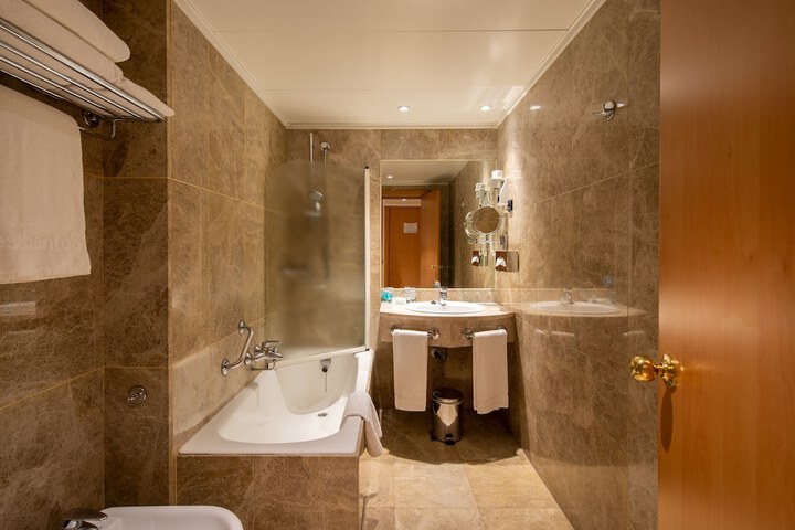 Bath Amenities