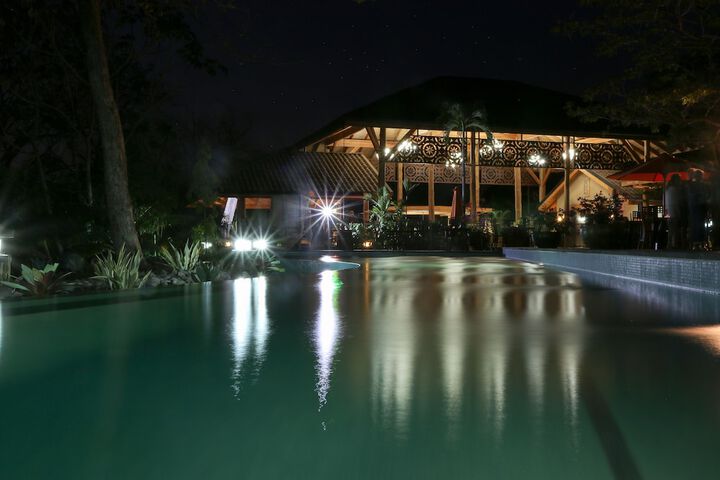 Pool 117 of 176