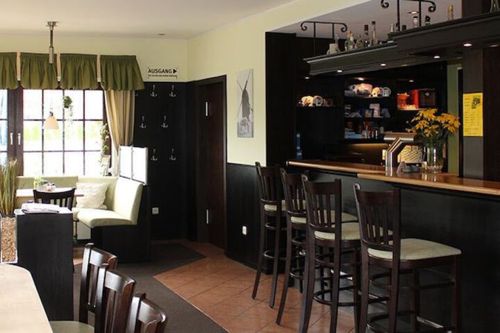Restaurants