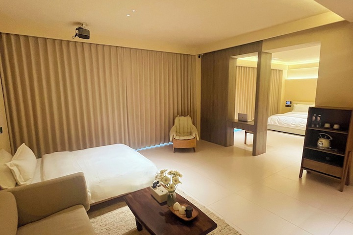 Room 35 of 57