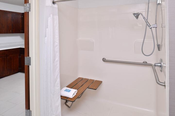 Standard King Bed Accessible (5 of 16)