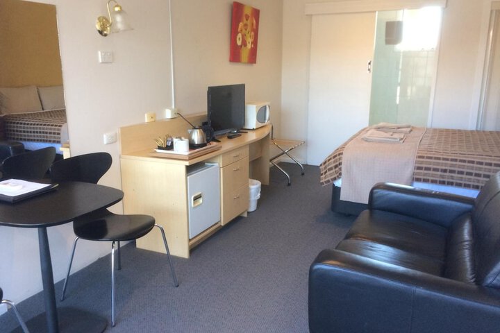 Room 36 of 64