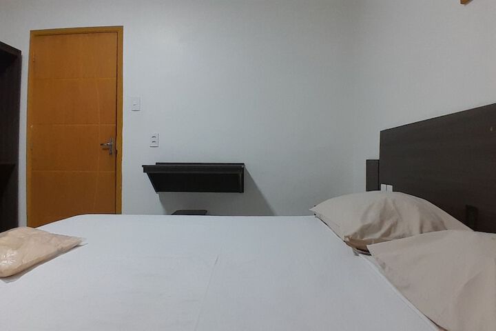 Room 28 of 47