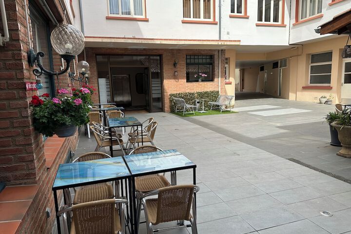 Hotel 80 of 81