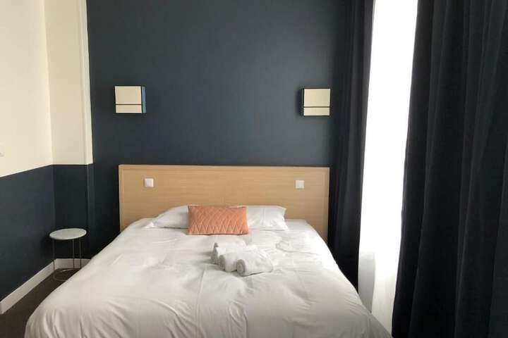 Room 46 of 60
