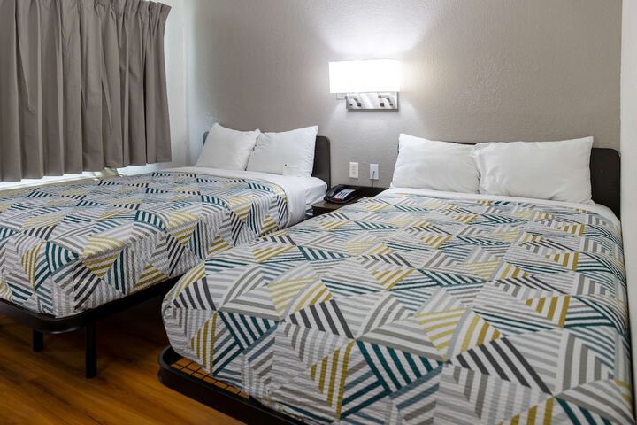Room 14 of 29