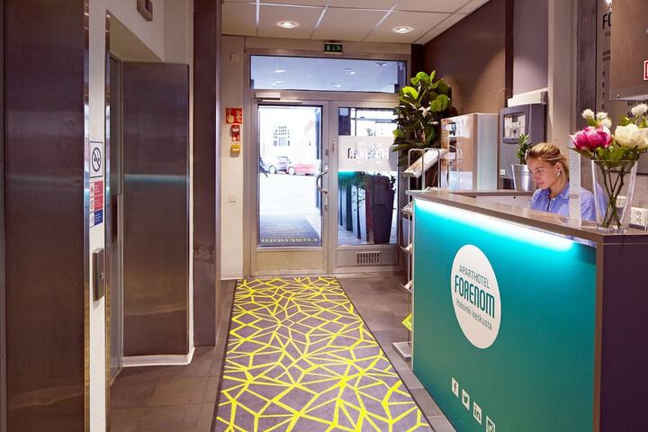 Guest Lobby