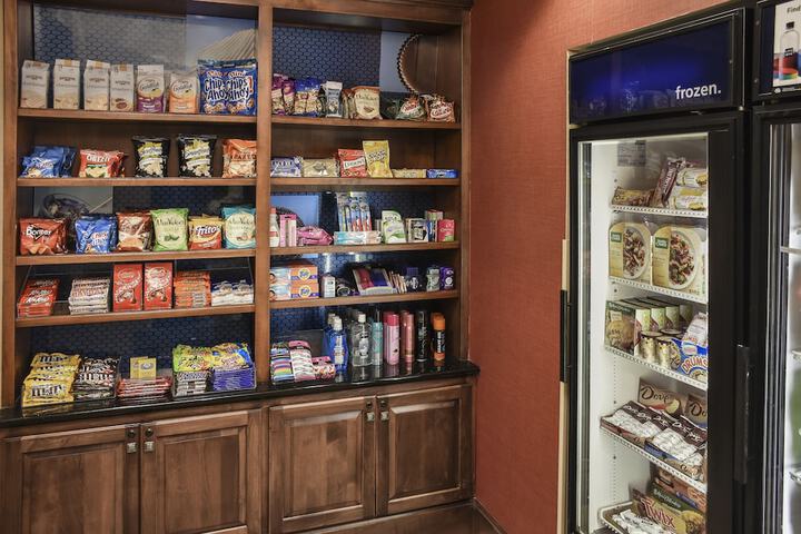 Snack bar