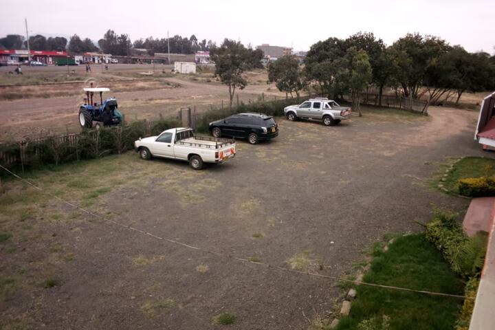 Property Grounds 19 of 20