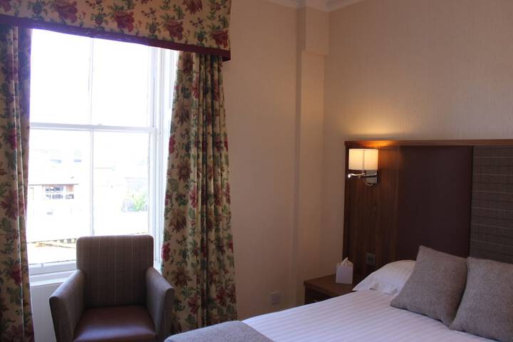 Room 15 of 88