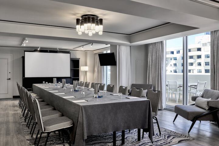 Meeting facility