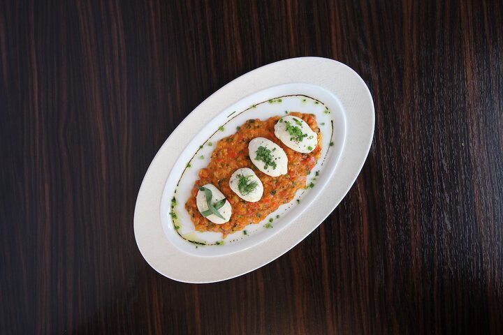Dining 47 of 70