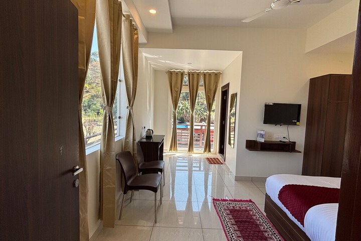 Room 15 of 35