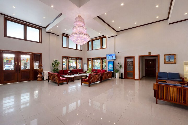 Lobby Photos