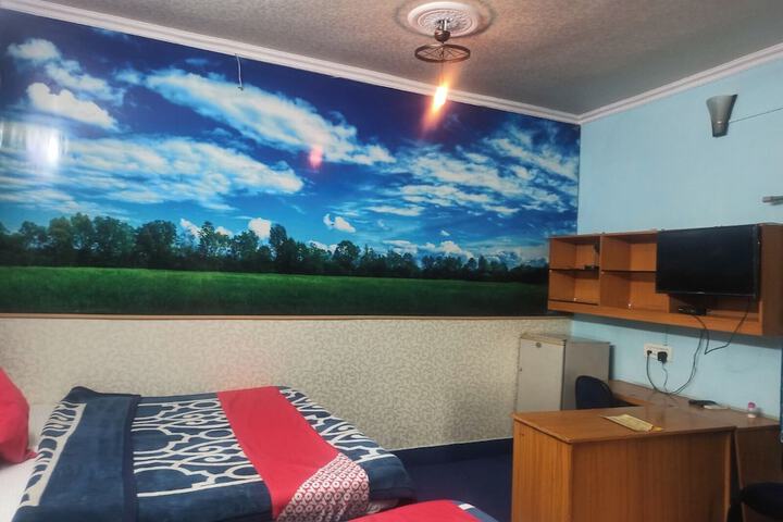 Room 3 of 9