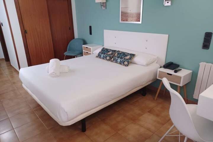 Room 10 of 51