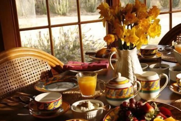 Breakfast area