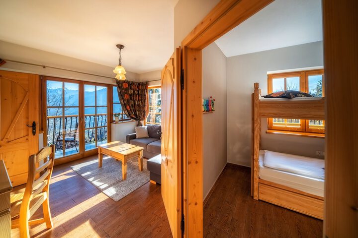 Room 20 of 83