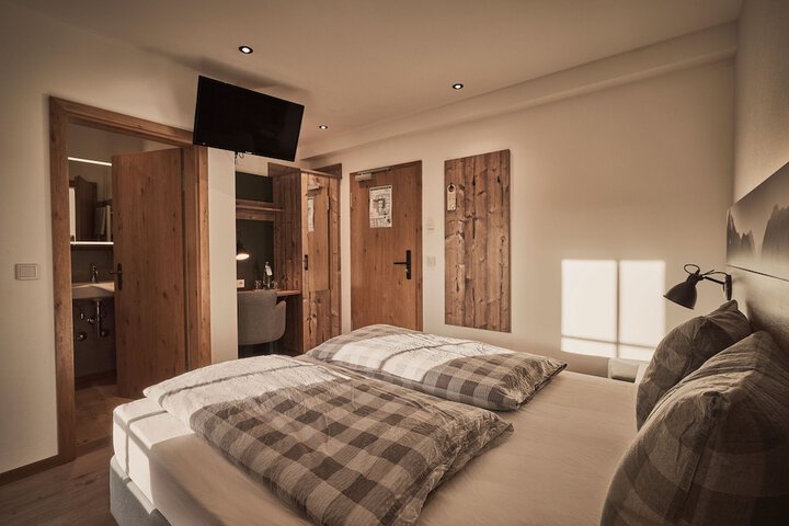 Room 22 of 56