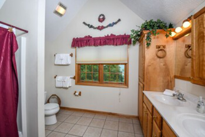 Room 6 of 54