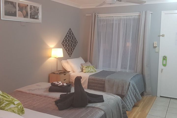 Room 26 of 76