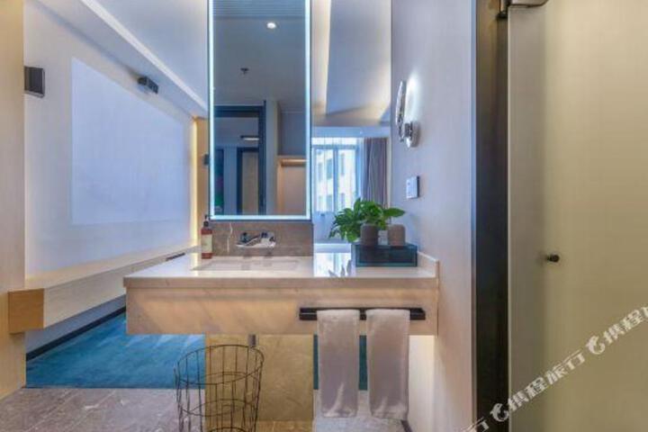 Tuke China Hotel