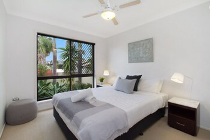 Room 21 of 24