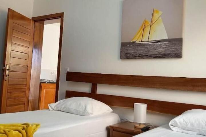 Room 2 of 28