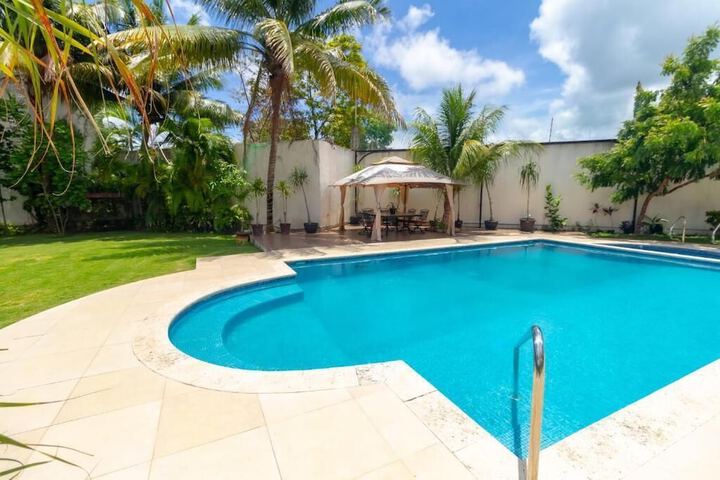 Pool 99 of 117