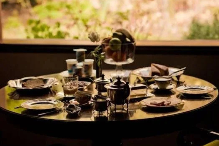 Dining 20 of 20