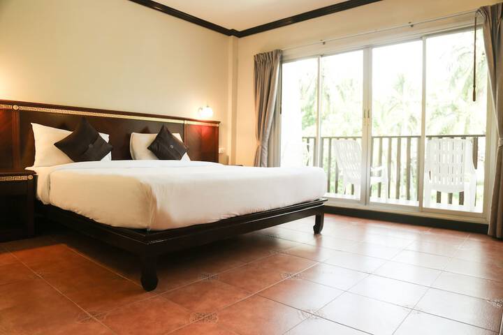 Room 4 of 54