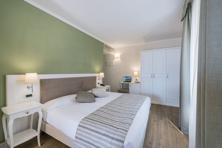 Room 38 of 56