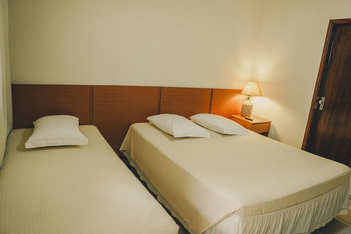 Room 12 of 90