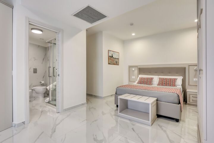Room 17 of 55