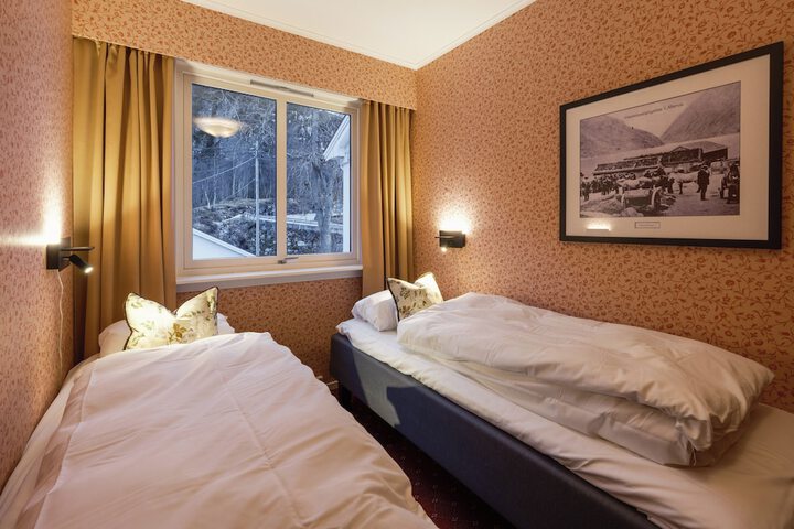 Room 14 of 78