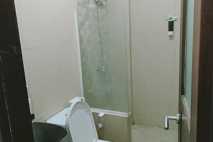 Room 19 of 27
