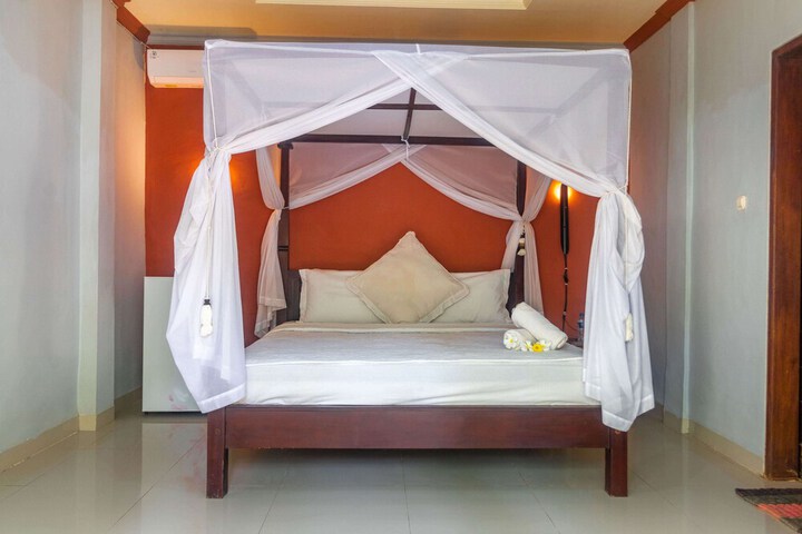 Room 15 of 57