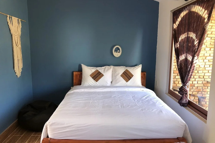 Island Life Hostel